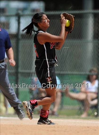 Thumbnail 3 in East Surry vs Princeton (NCHSAA 1A Semifinal) photogallery.
