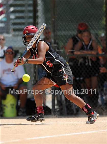 Thumbnail 1 in East Surry vs Princeton (NCHSAA 1A Semifinal) photogallery.