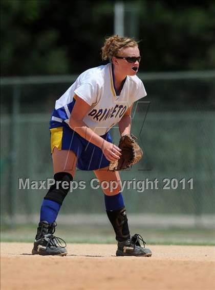 Thumbnail 3 in East Surry vs Princeton (NCHSAA 1A Semifinal) photogallery.