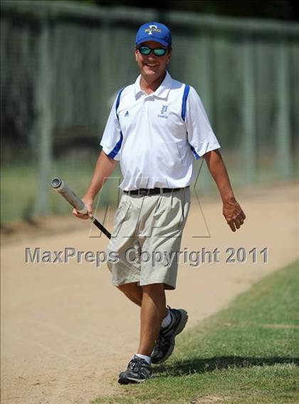 Thumbnail 1 in East Surry vs Princeton (NCHSAA 1A Semifinal) photogallery.