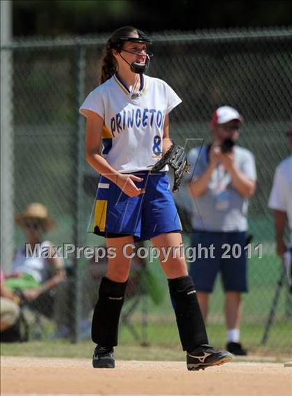 Thumbnail 2 in East Surry vs Princeton (NCHSAA 1A Semifinal) photogallery.