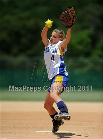 Thumbnail 2 in East Surry vs Princeton (NCHSAA 1A Semifinal) photogallery.