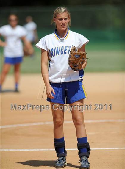 Thumbnail 3 in East Surry vs Princeton (NCHSAA 1A Semifinal) photogallery.