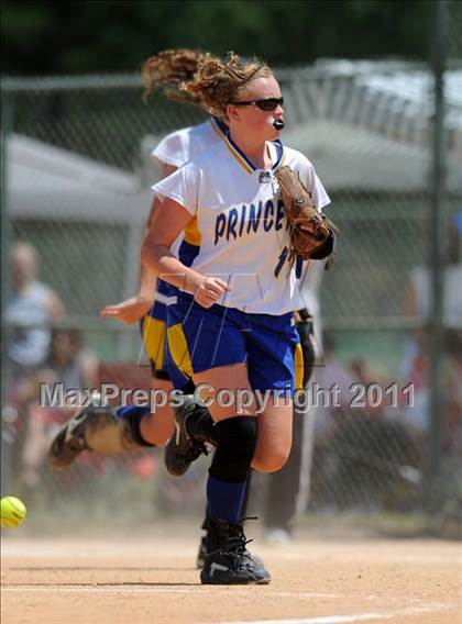Thumbnail 1 in East Surry vs Princeton (NCHSAA 1A Semifinal) photogallery.