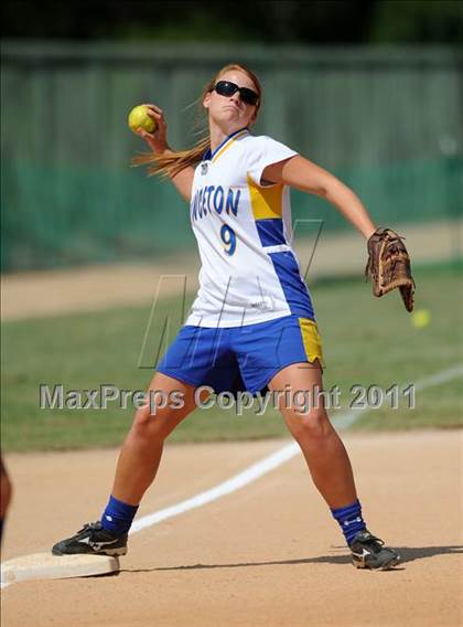 Thumbnail 1 in East Surry vs Princeton (NCHSAA 1A Semifinal) photogallery.