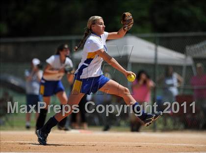 Thumbnail 2 in East Surry vs Princeton (NCHSAA 1A Semifinal) photogallery.