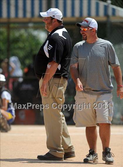 Thumbnail 2 in East Surry vs Princeton (NCHSAA 1A Semifinal) photogallery.