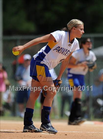 Thumbnail 2 in East Surry vs Princeton (NCHSAA 1A Semifinal) photogallery.