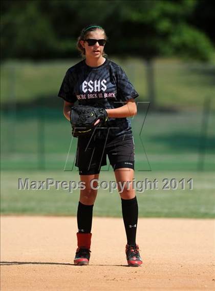 Thumbnail 2 in East Surry vs Princeton (NCHSAA 1A Semifinal) photogallery.