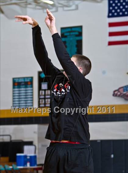 Thumbnail 2 in Marcus vs La Marque (McDonald's Texas Invitational) photogallery.