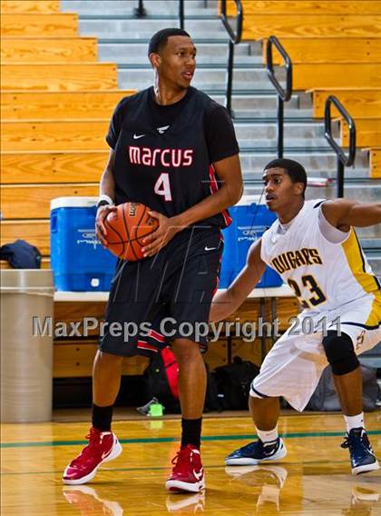 Thumbnail 3 in Marcus vs La Marque (McDonald's Texas Invitational) photogallery.