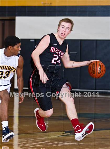 Thumbnail 1 in Marcus vs La Marque (McDonald's Texas Invitational) photogallery.