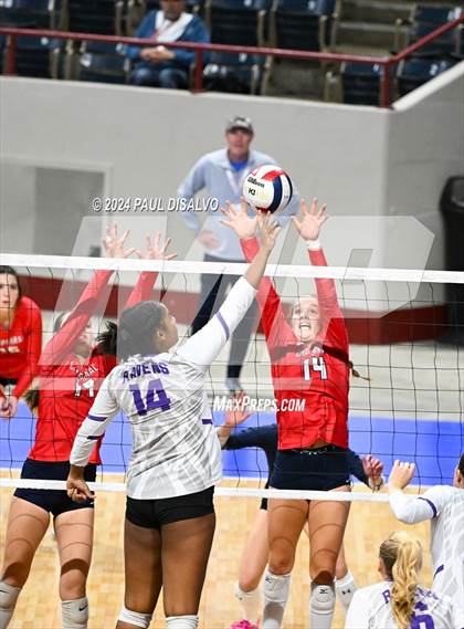 Thumbnail 1 in Chaparral vs. Denver South (CHSAA 5A 2nd Round) photogallery.