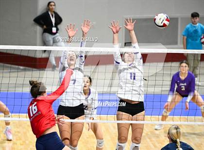 Thumbnail 1 in Chaparral vs. Denver South (CHSAA 5A 2nd Round) photogallery.