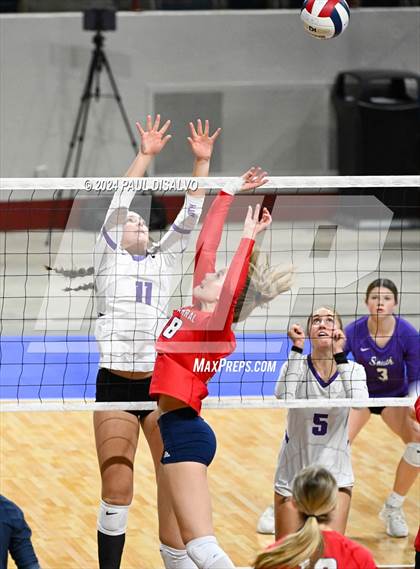 Thumbnail 3 in Chaparral vs. Denver South (CHSAA 5A 2nd Round) photogallery.