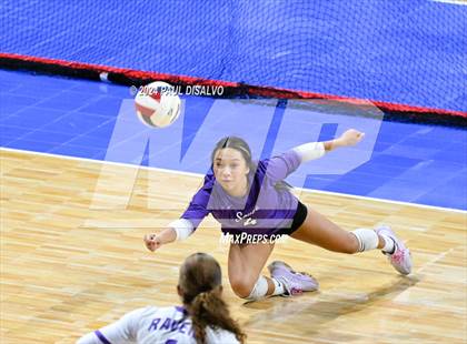 Thumbnail 1 in Chaparral vs. Denver South (CHSAA 5A 2nd Round) photogallery.