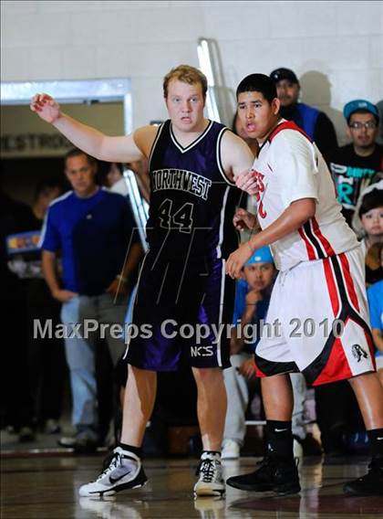 Thumbnail 1 in San Carlos vs. Northwest Christian (AIA 2A State Tournament) photogallery.