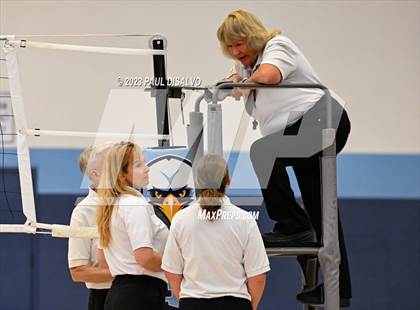 Thumbnail 3 in Eaglecrest @ Valor Christian (CHSAA 5A Region 1 Playoff) photogallery.