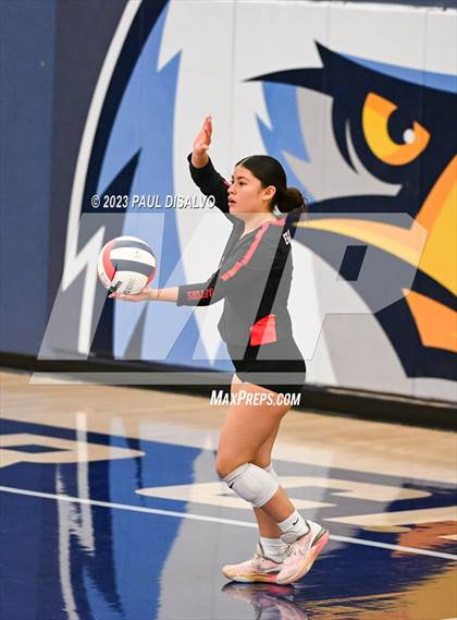 Thumbnail 3 in Eaglecrest @ Valor Christian (CHSAA 5A Region 1 Playoff) photogallery.