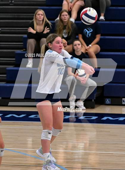 Thumbnail 2 in Eaglecrest @ Valor Christian (CHSAA 5A Region 1 Playoff) photogallery.