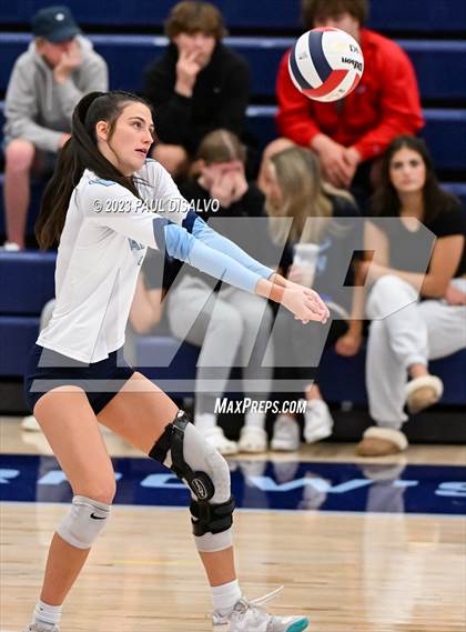 Thumbnail 3 in Eaglecrest @ Valor Christian (CHSAA 5A Region 1 Playoff) photogallery.