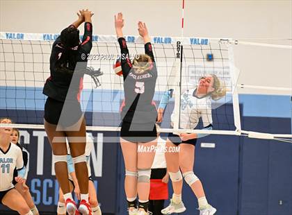 Thumbnail 1 in Eaglecrest @ Valor Christian (CHSAA 5A Region 1 Playoff) photogallery.