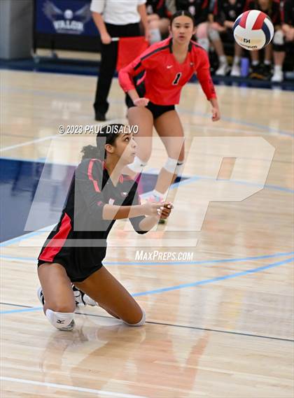 Thumbnail 1 in Eaglecrest @ Valor Christian (CHSAA 5A Region 1 Playoff) photogallery.