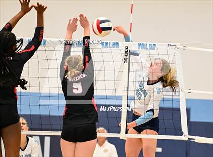 Thumbnail 2 in Eaglecrest @ Valor Christian (CHSAA 5A Region 1 Playoff) photogallery.