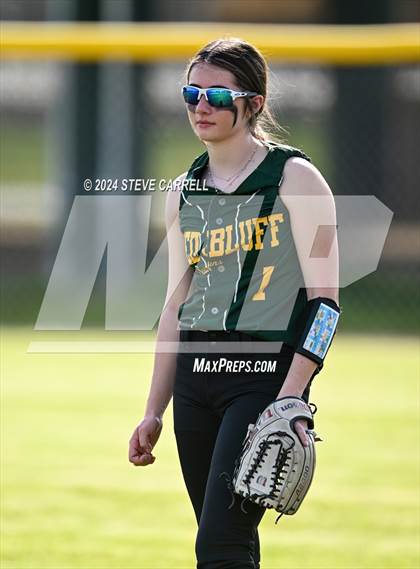 Thumbnail 1 in West Valley @ Red Bluff photogallery.