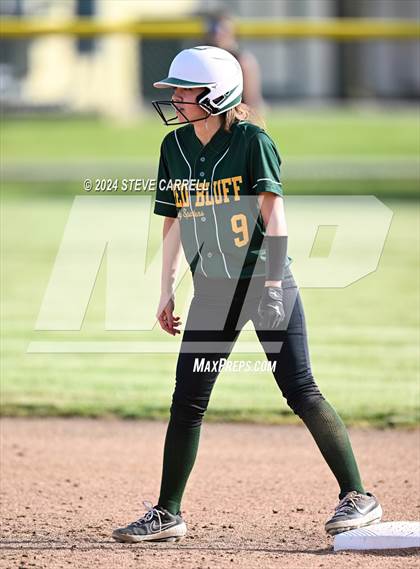 Thumbnail 1 in West Valley @ Red Bluff photogallery.