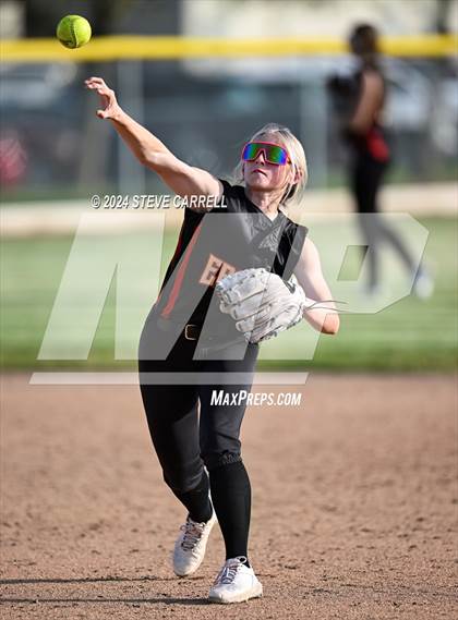 Thumbnail 3 in West Valley @ Red Bluff photogallery.