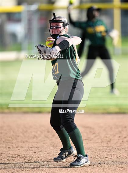 Thumbnail 2 in West Valley @ Red Bluff photogallery.