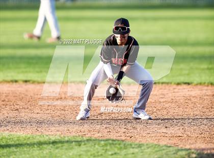 Thumbnail 1 in Wasco @ Garces Memorial photogallery.