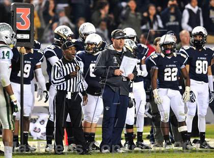 Thumbnail 3 in De La Salle vs. St. John Bosco (CIF State Open Divsion Final) photogallery.