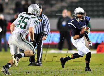 Thumbnail 1 in De La Salle vs. St. John Bosco (CIF State Open Divsion Final) photogallery.