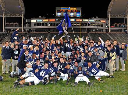 Thumbnail 2 in De La Salle vs. St. John Bosco (CIF State Open Divsion Final) photogallery.