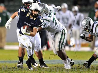 Thumbnail 1 in De La Salle vs. St. John Bosco (CIF State Open Divsion Final) photogallery.