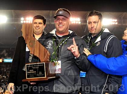 Thumbnail 3 in De La Salle vs. St. John Bosco (CIF State Open Divsion Final) photogallery.