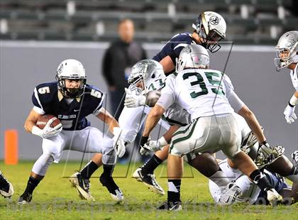 Thumbnail 2 in De La Salle vs. St. John Bosco (CIF State Open Divsion Final) photogallery.