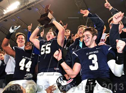 Thumbnail 3 in De La Salle vs. St. John Bosco (CIF State Open Divsion Final) photogallery.