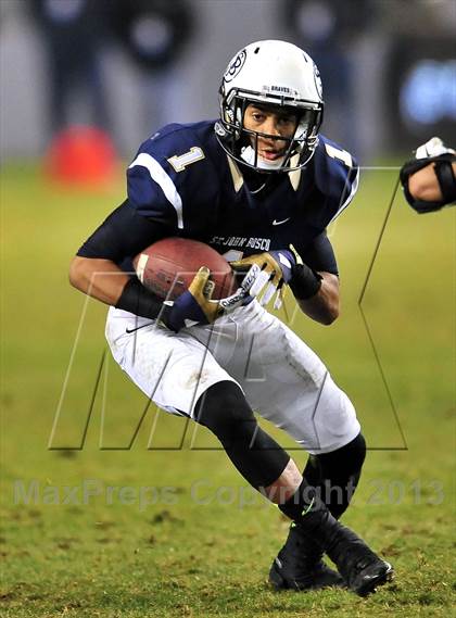 Thumbnail 3 in De La Salle vs. St. John Bosco (CIF State Open Divsion Final) photogallery.