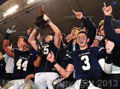 Thumbnail 2 in De La Salle vs. St. John Bosco (CIF State Open Divsion Final) photogallery.