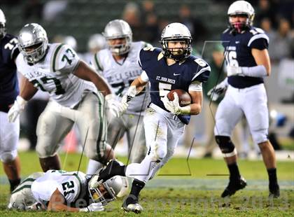 Thumbnail 2 in De La Salle vs. St. John Bosco (CIF State Open Divsion Final) photogallery.
