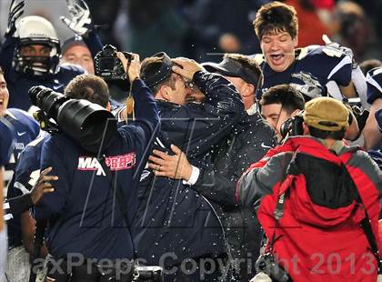 Thumbnail 2 in De La Salle vs. St. John Bosco (CIF State Open Divsion Final) photogallery.