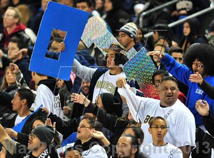Thumbnail 1 in De La Salle vs. St. John Bosco (CIF State Open Divsion Final) photogallery.