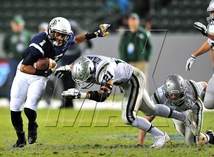 Thumbnail 2 in De La Salle vs. St. John Bosco (CIF State Open Divsion Final) photogallery.