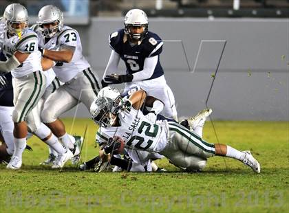 Thumbnail 3 in De La Salle vs. St. John Bosco (CIF State Open Divsion Final) photogallery.