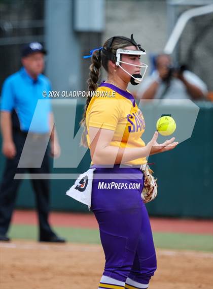 Thumbnail 1 in Calallen vs. Sanger (UIL Softball 4A Semifinal) photogallery.