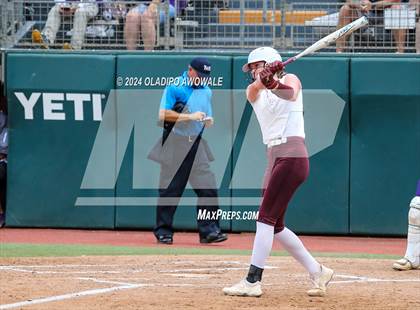 Thumbnail 1 in Calallen vs. Sanger (UIL Softball 4A Semifinal) photogallery.