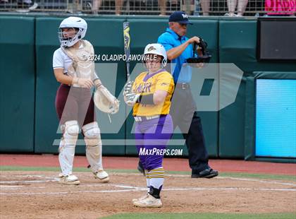 Thumbnail 1 in Calallen vs. Sanger (UIL Softball 4A Semifinal) photogallery.